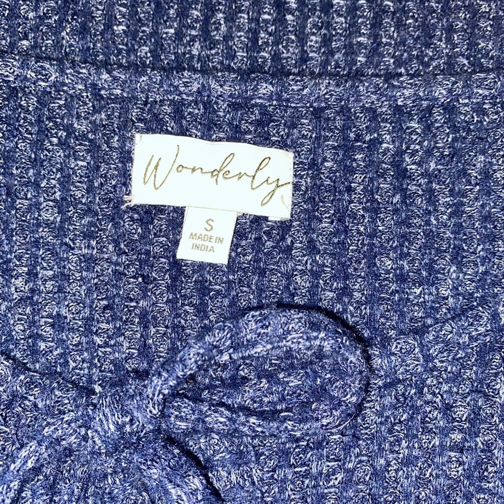 WONDERLY Boatneck Lightweight Sweater Keyhole Detail-Ties Navy Blue in SZ Small - Picture 6 of 6
